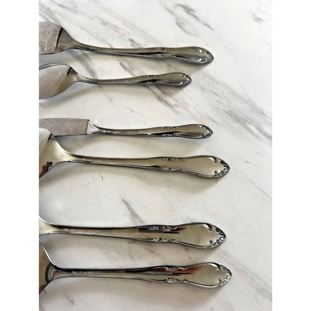 Oneida Chateau Serving Set Lot of 6 Serving Spoons Meat Fork Pie Server A